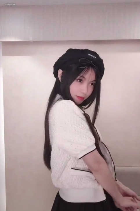 #推特 #微博 #小红书 #蛇信子姐姐 3